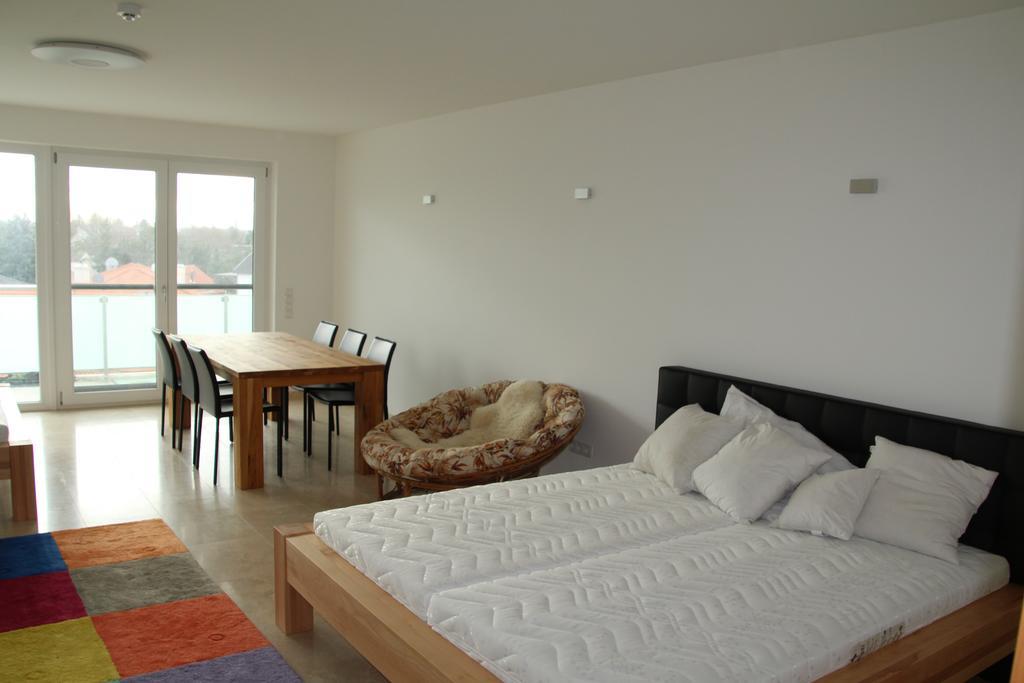 Danube Apartment With City View Viena Exterior foto